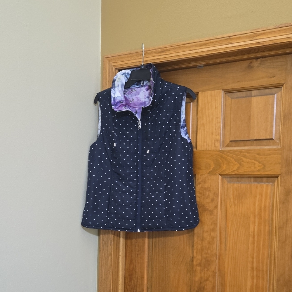 Christopher & Banks Ladies Reversible Vest